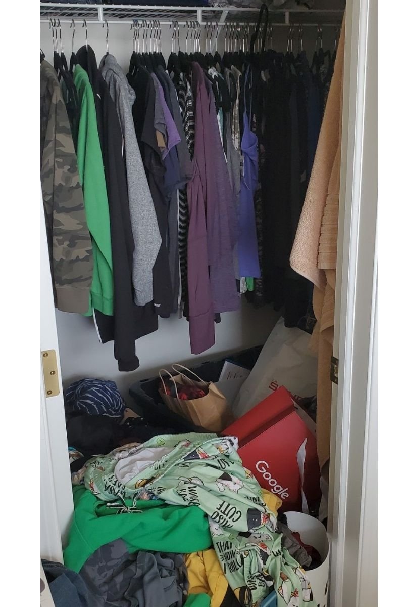 Closet & Bedroom