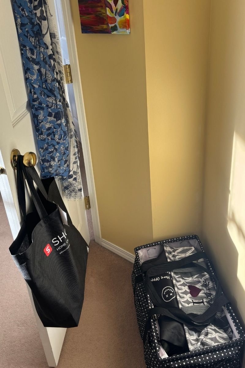 Closet & Bedroom